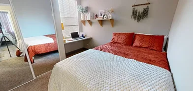 Chambre privée à Frankford Avenue, image 2 de 49