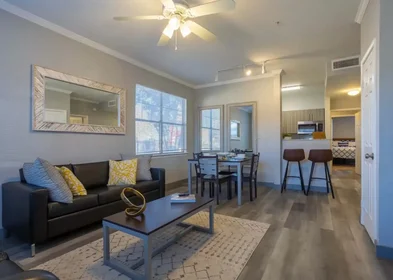 Chambre privée à Frankford Avenue, image 38 de 49