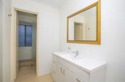 Quarto privado em Marmion Street, imagem 24 de 33