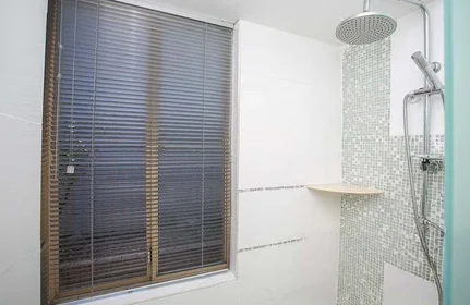 Quarto privado em Marmion Street, imagem 26 de 33
