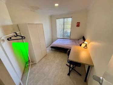 Chambre privée à Marmion Street, image 1 de 10
