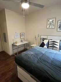 Stanza privata in Lincoln Way, immagine 1 di 49