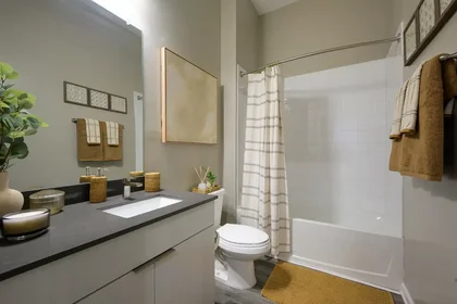 Private room at Southwest 13th Street, image 38 of 39