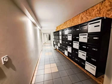 Studio in der Rue de la République, bild 2 von 3