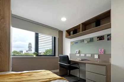 Privatzimmer in der Commercial Road, bild 4 von 35