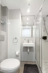 Privatzimmer in der Commercial Road, bild 7 von 35