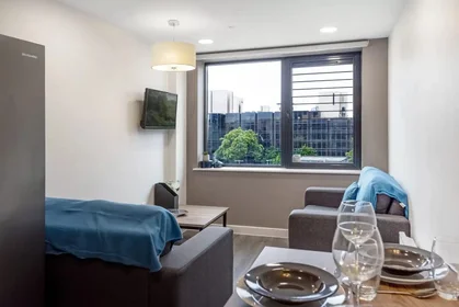 Private room at Commercial Road, image 22 of 34