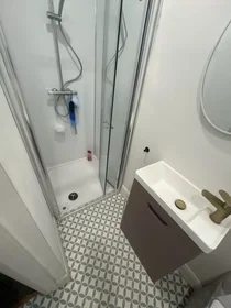 Quarto privado em Linn Bheag, imagem 2 de 12