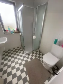 Quarto privado em Linn Bheag, imagem 6 de 12