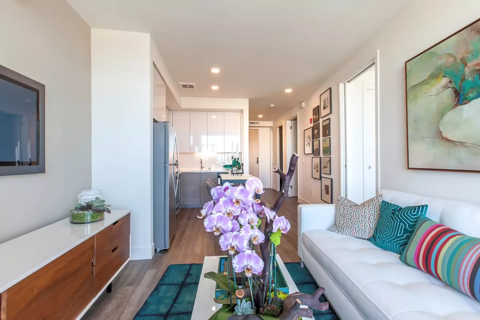 Habitación estudiantil amplia y cómoda en 