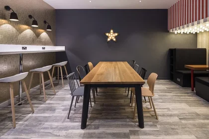 Privatzimmer in der Empire Way, bild 20 von 36