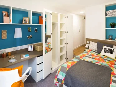 Privatzimmer in der Empire Way, bild 25 von 36