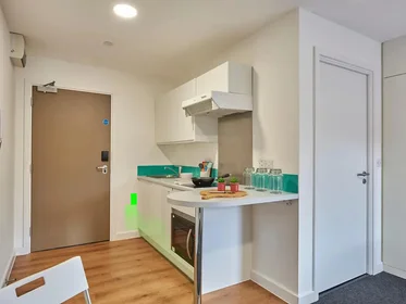 Privatzimmer in der Empire Way, bild 30 von 36