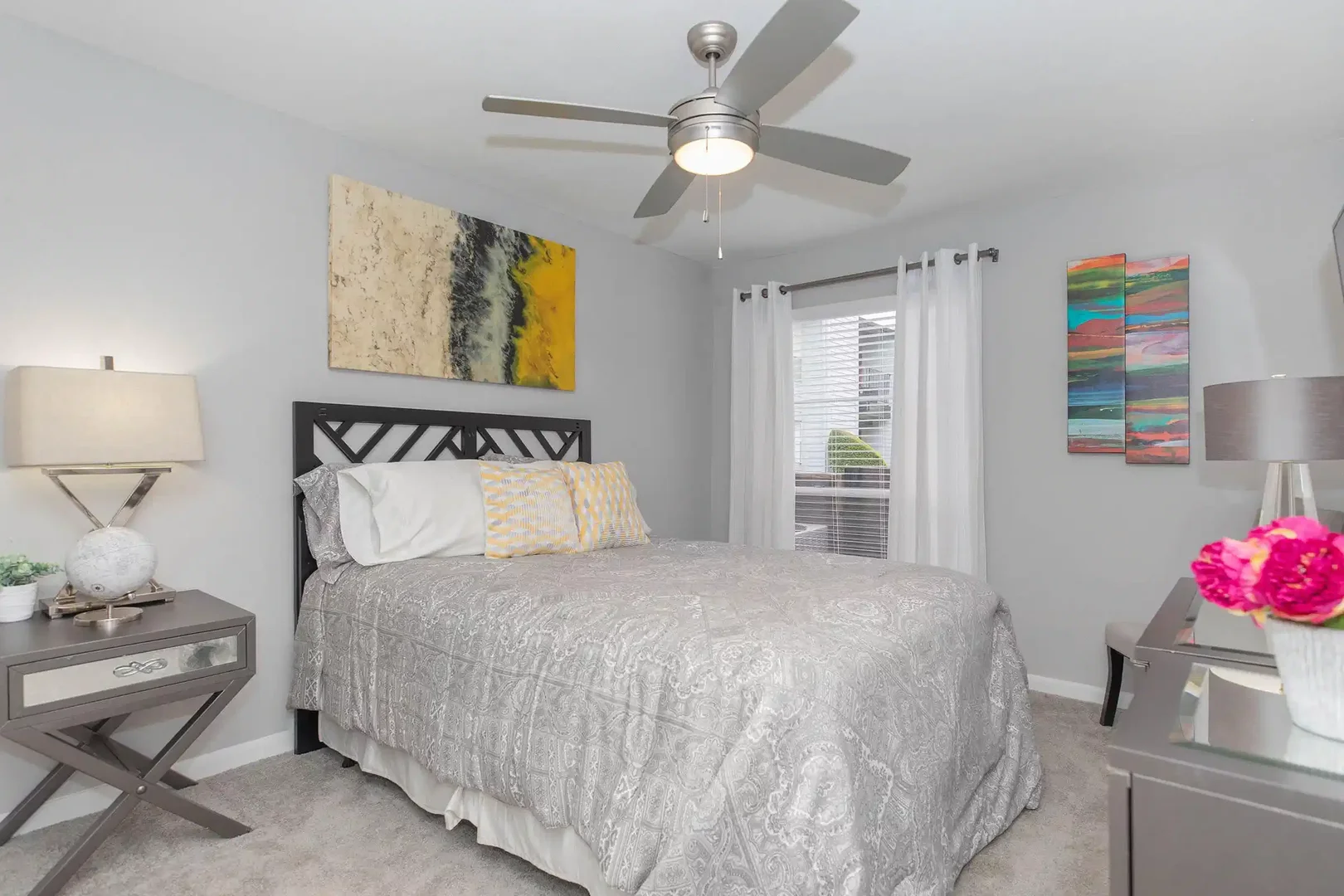 Habitación en apartamento estudiantil en alquiler en , completamente amueblado