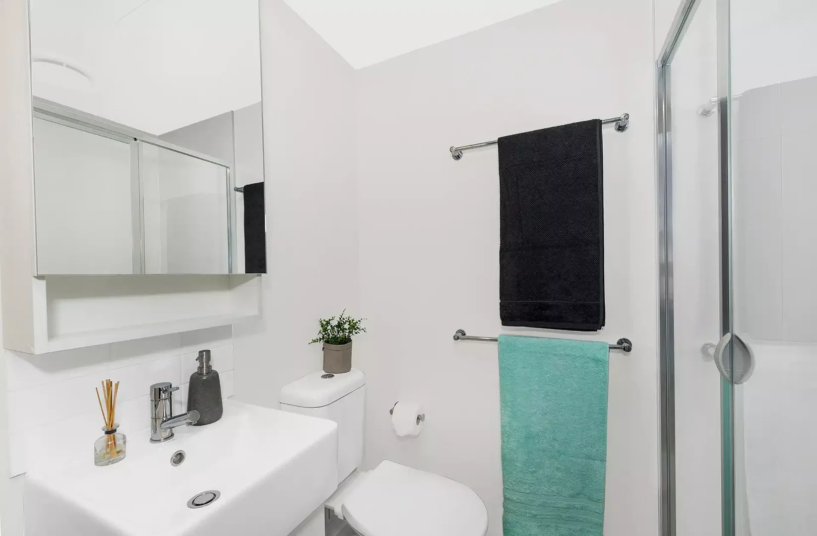 Budget-friendly student room close to campus in 
