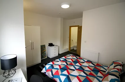 Private room at Upper Park Road, image 17 of 44