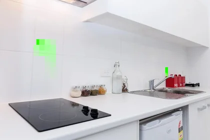 Chambre privée à Hennessy Street, image 4 de 15