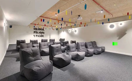 Studio at Carrer de Ruaya, image 7 of 18