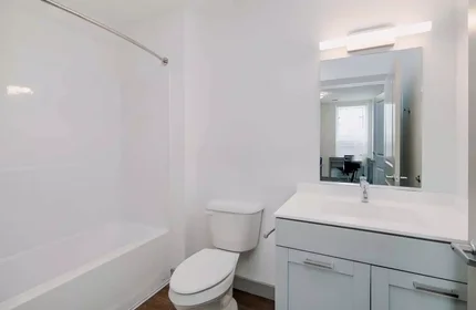 Stanza privata in Forman Avenue, immagine 5 di 37
