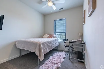 Private room at East Green Street, image 1 of 10