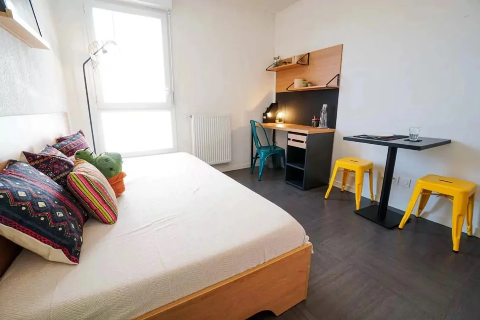 Studio indépendant pour étudiants dans le centre de 
