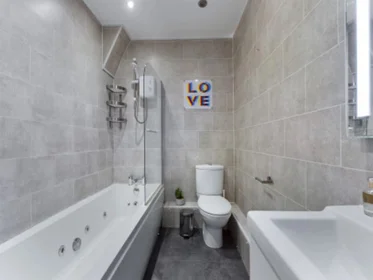 Privatzimmer in der Uttoxeter New Road, bild 7 von 49