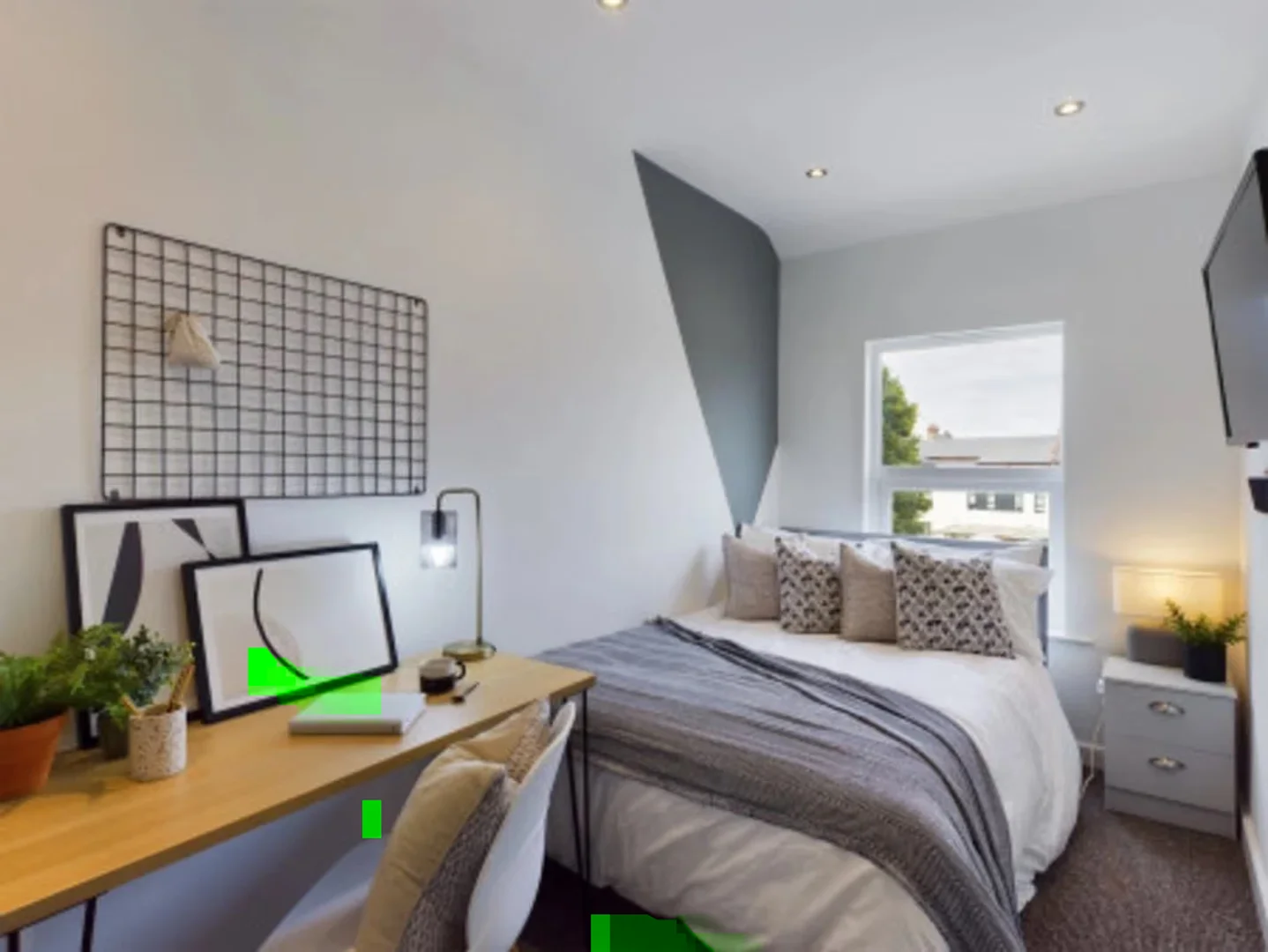 Student-friendly room in  with modern amenities