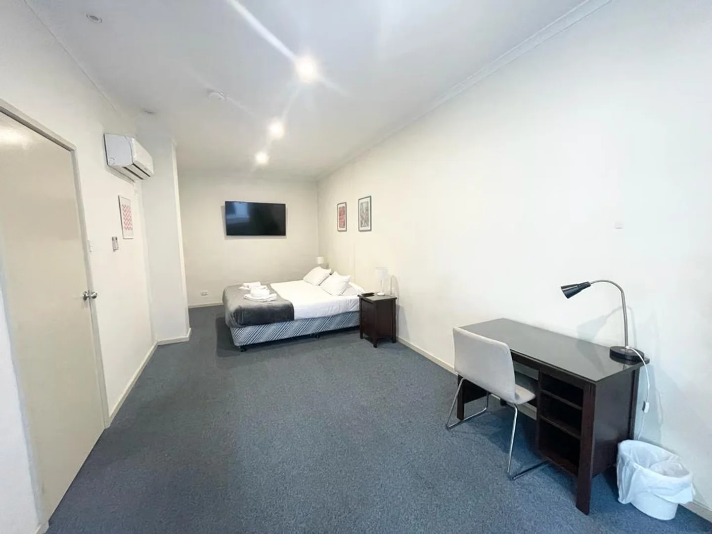 Habitación para estudiantes en  con modernas comodidades