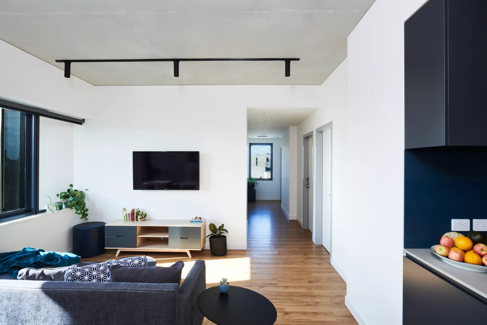 Quarto de estudante em  com área de estudo e instalações partilhadas