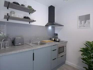 Studio at Ashmoor Street, image 9 of 49