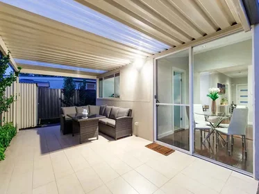 Private room at James Avenue, image 27 of 49