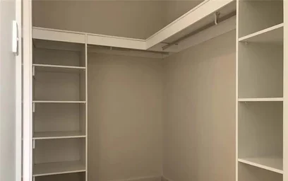 Private room at James Avenue, image 38 of 49