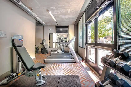 Quarto privado em West 26th Street, imagem 21 de 32