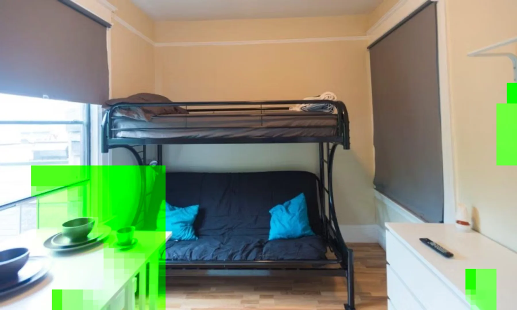 Habitación estudiantil amplia y cómoda en 