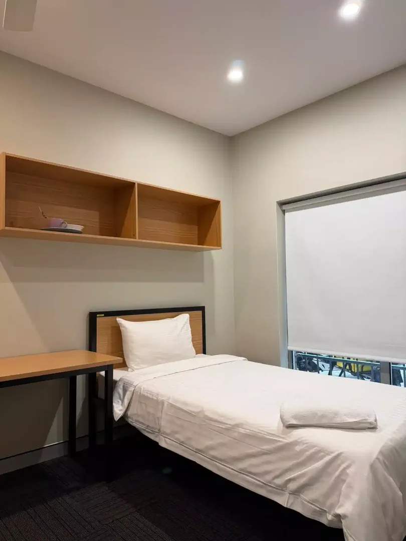 Chambre d'étudiant économique avec emplacement pratique dans