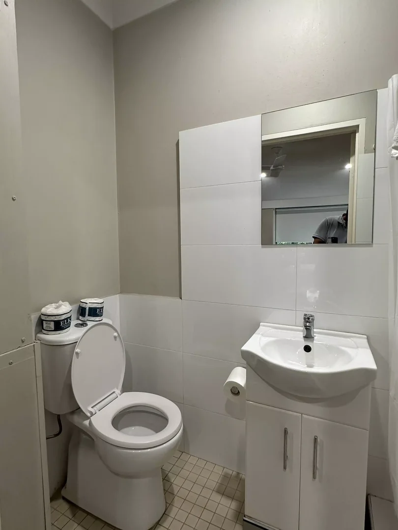 Chambre d'étudiant économique avec emplacement pratique dans