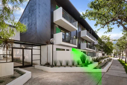 Habitación privada en North Los Robles Avenue, imagen 22 de 28