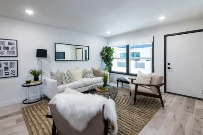 Habitación privada en North Los Robles Avenue, imagen 24 de 28