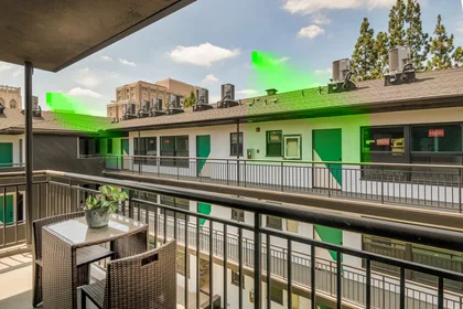 Habitación privada en North Los Robles Avenue, imagen 8 de 28