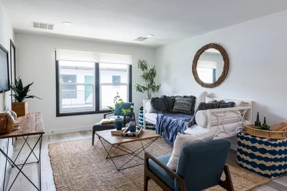 Studio at North Los Robles Avenue, image 12 of 30