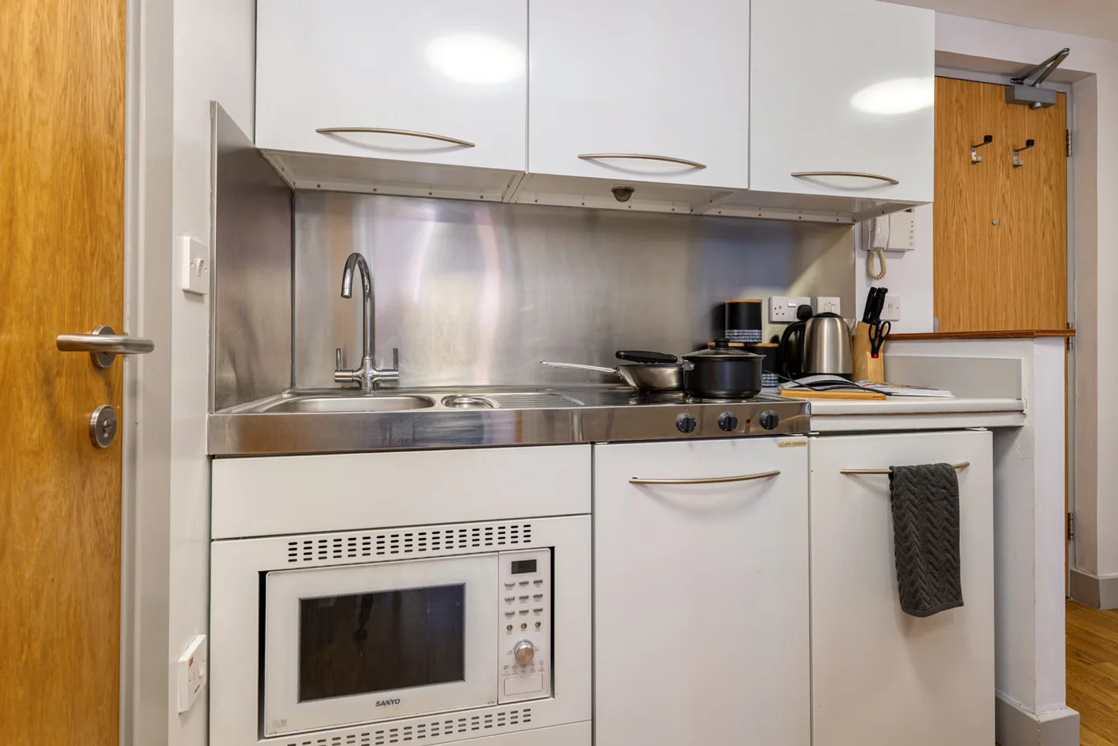 Quarto amigo do estudante em  com comodidades modernas