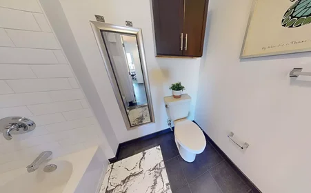 Private room at North Wolfe Street, image 12 of 45