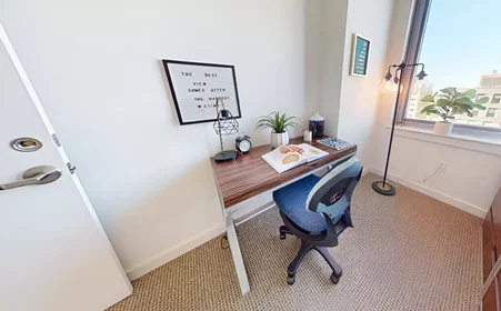 Private room at North Wolfe Street, image 9 of 45