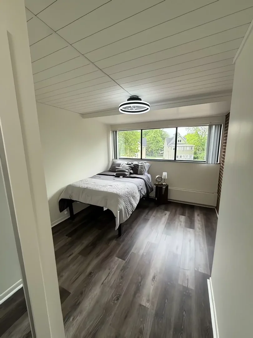 Habitación acogedora para estudiantes disponible en 