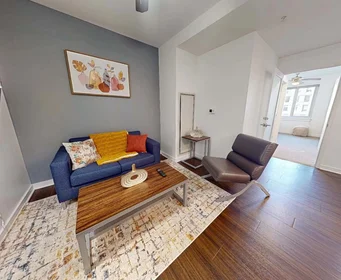 Private room at North Wolfe Street, image 2 of 40
