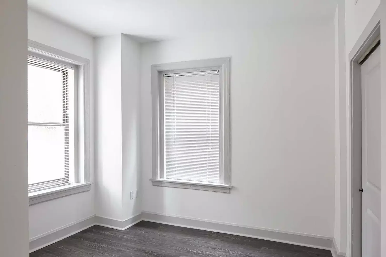 Room for rent in student apartment in , fully furnished