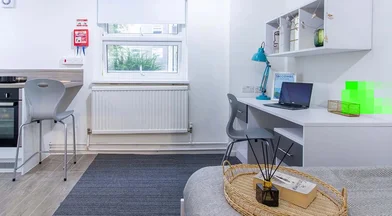 Chambre privée à Bassett Green Road, image 35 de 38