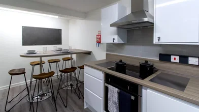 Quarto privado em Bassett Green Road, imagem 5 de 16