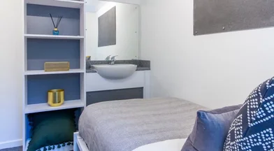 Quarto privado em Bassett Green Road, imagem 6 de 16