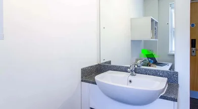 Quarto privado em Bassett Green Road, imagem 27 de 36